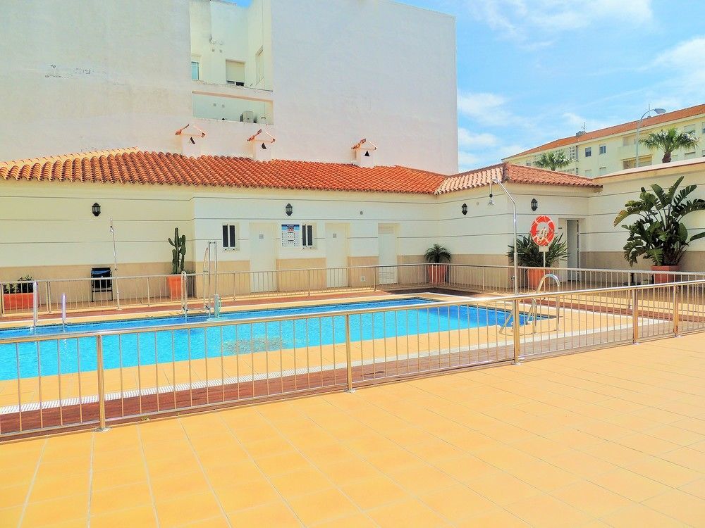 Hotel Apartamentos Loto Conil Conil De La Frontera Luaran gambar